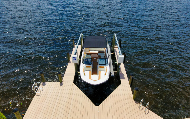 Bootsvermietung Cape Coral Bayliner VR6 2021 150PS